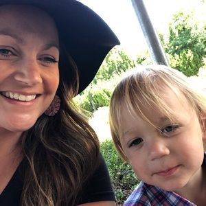 Meet your Posher, Amber